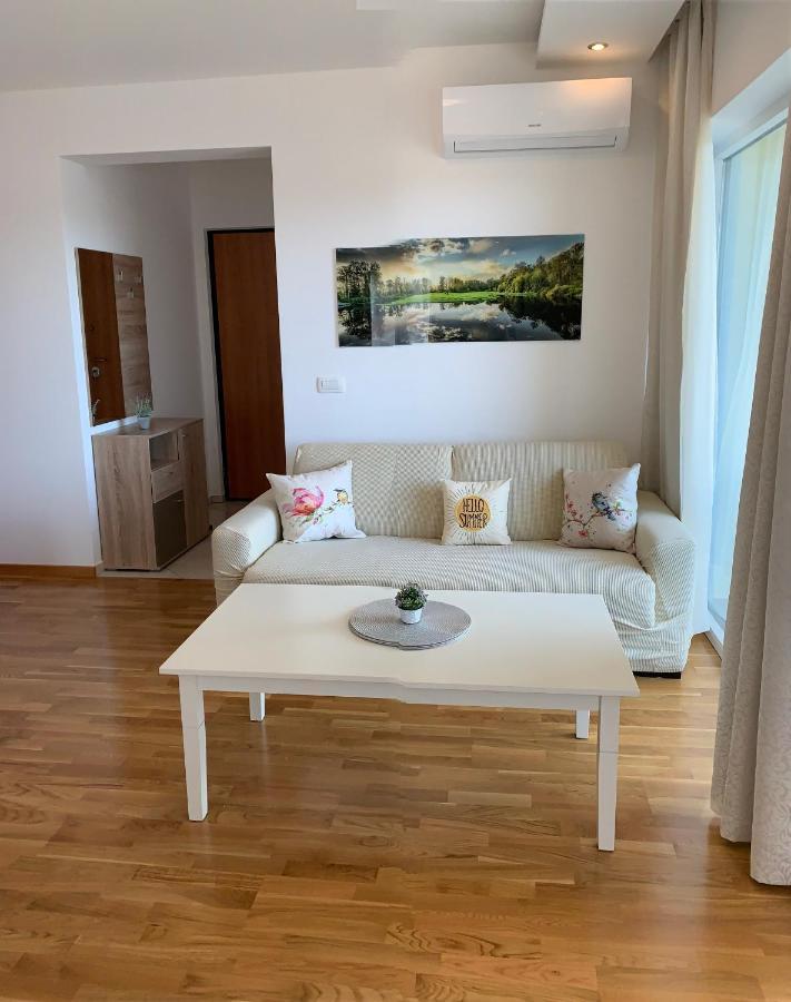 בודווה The Magic Sea View Apartments מראה חיצוני תמונה