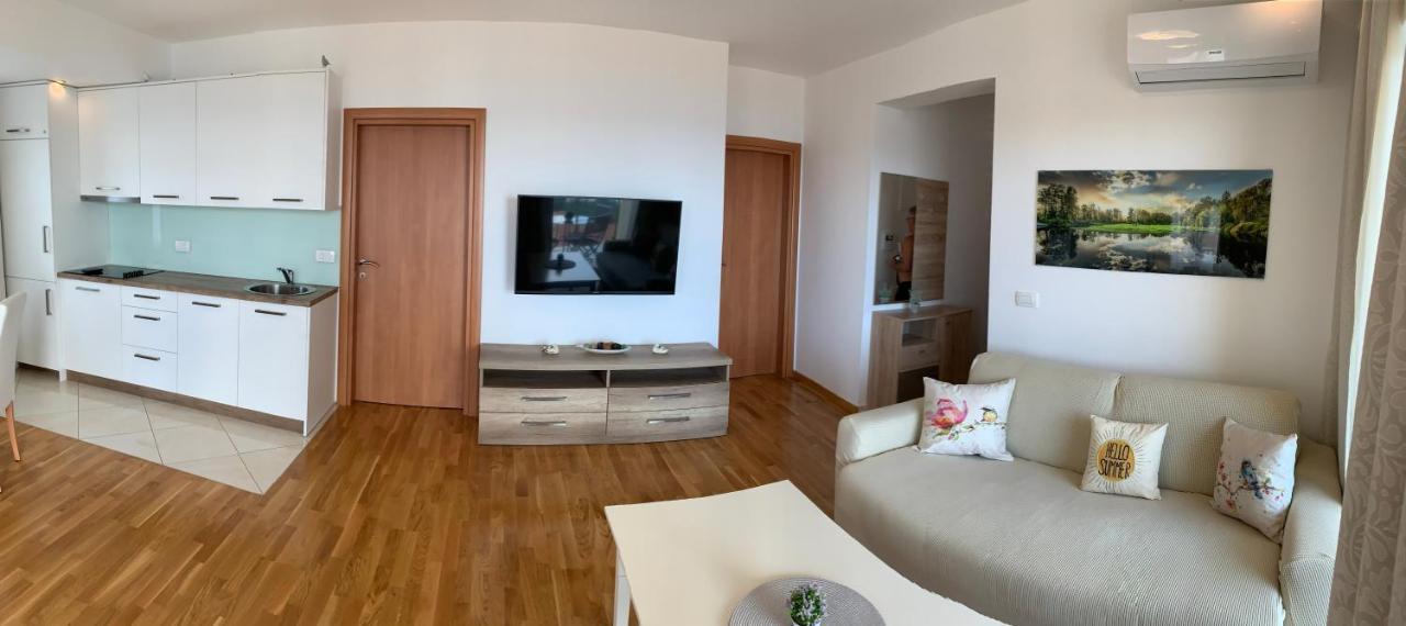 בודווה The Magic Sea View Apartments מראה חיצוני תמונה